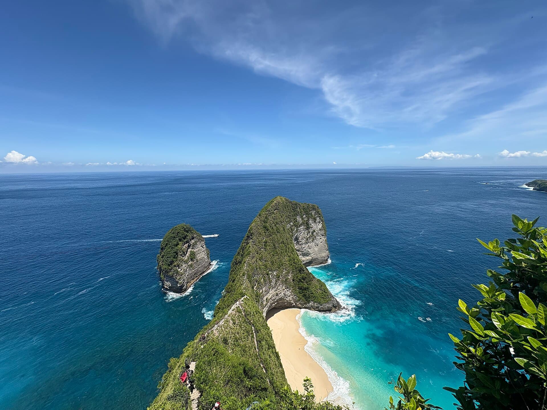 The T-Rex-shaped Kelingking cliff on Nusa Penida, Bali